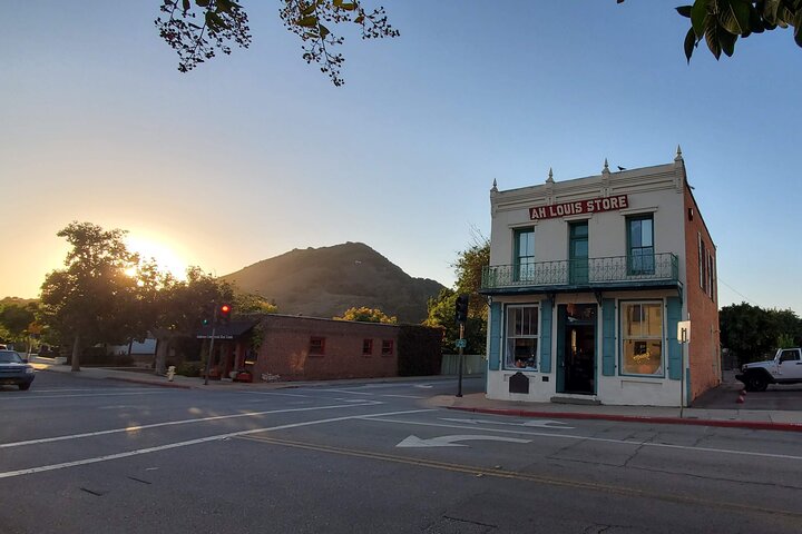 Ghost & True Crime Tour in San Luis Obispo