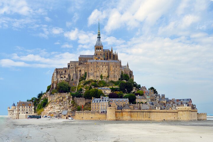 5-hour Private Tour of Mt St Michel From St Malo hotel or port