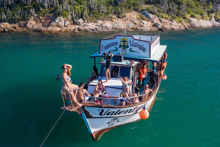 Boat Tour Open Bar A Floor Arraial do Cabo