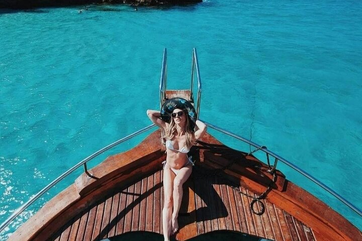 Boat Tour Open Bar A Floor Arraial do Cabo