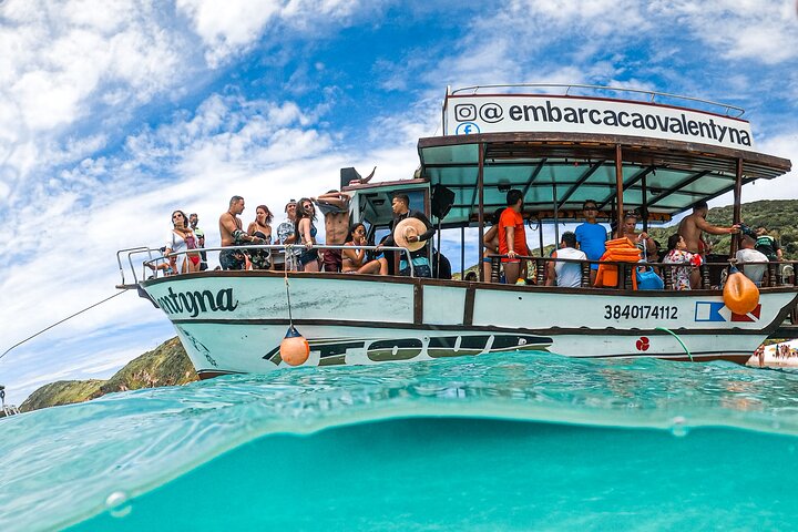 Boat Tour Open Bar A Floor Arraial do Cabo