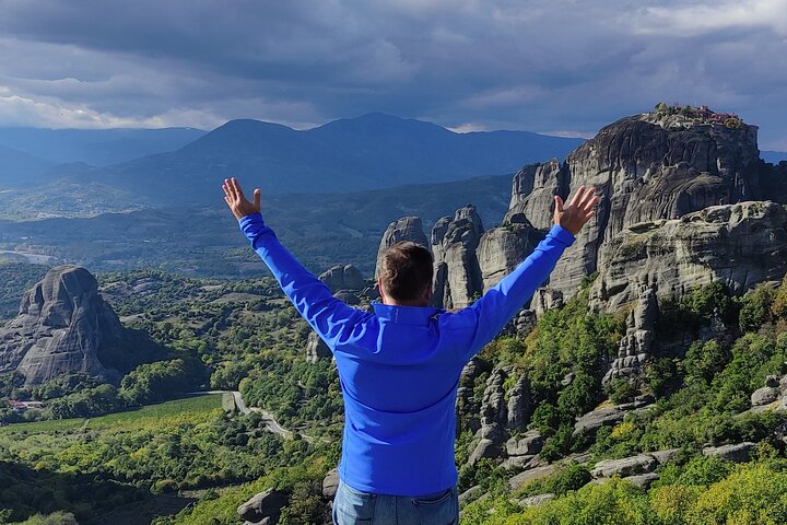 Meteora Experience: Private Day Trip from Thessaloniki