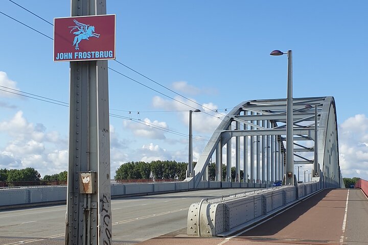 2,5 hour Battle of Arnhem Tour with Private Guide