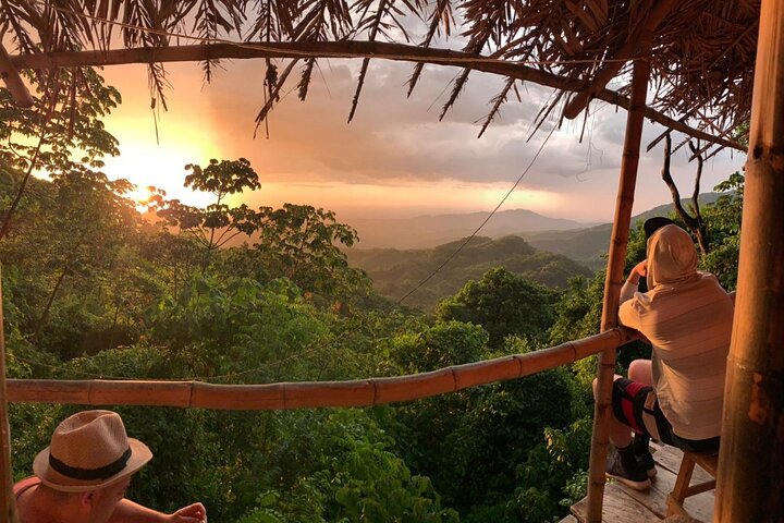 MINCA TOUR - Explore waterfalls and discover the origin of coffee and cocoa