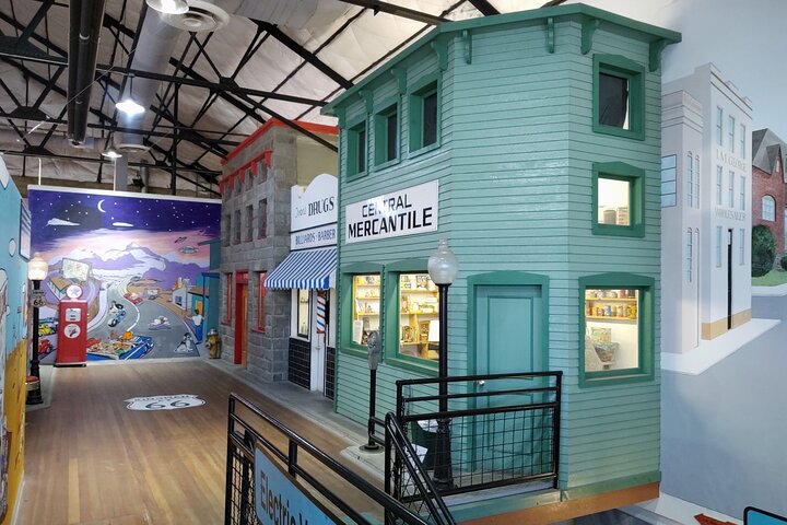 Oatman Mining Camp & Burros: Historic Route 66 Tour from Laughlin