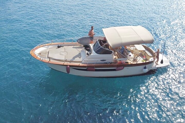 Elba Island - Aperitif on the boat at sunset - private