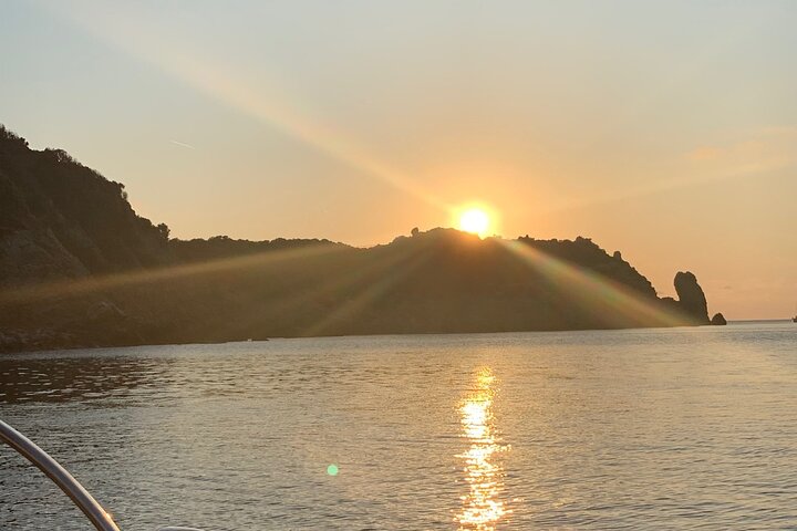 Elba Island - Aperitif on the boat at sunset - private