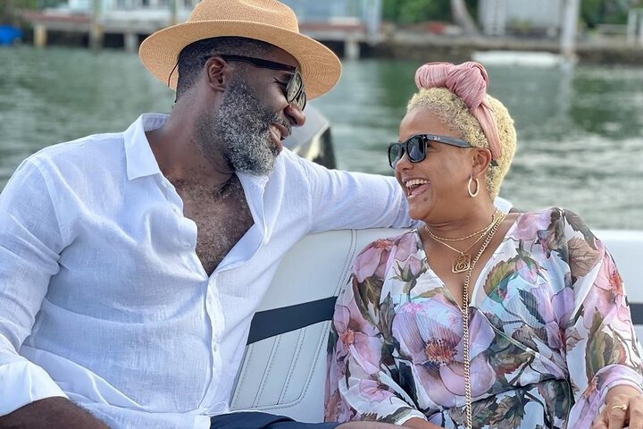 Private Boat Ride in Miami with Experienced Captain and Champagne