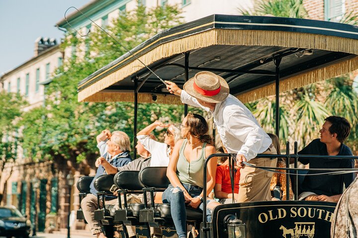 Charleston’s Old South Carriage Historic Horse & Carriage Tour