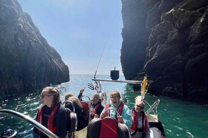 Private Coastal Boat Tour in Torquay