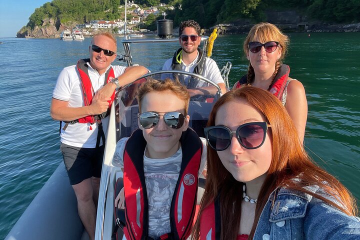 Private Coastal Boat Tour in Torquay