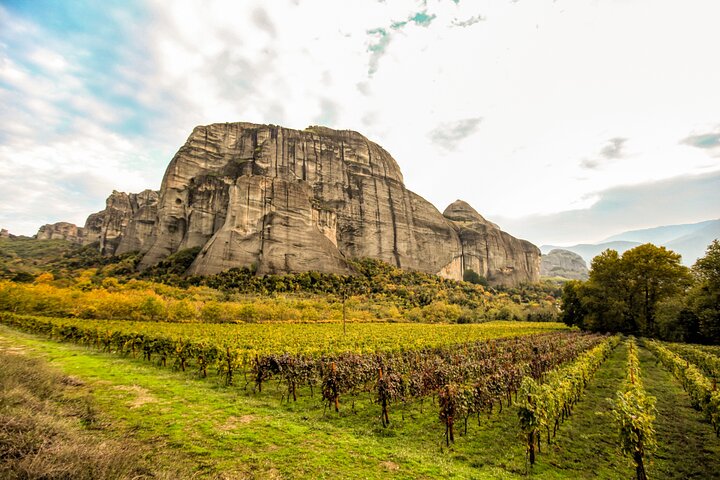 2-days rail trip from Athens to Meteora