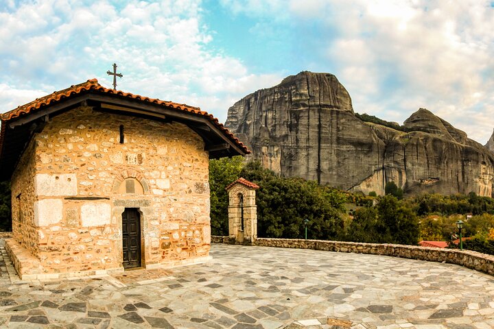 2-days rail trip from Athens to Meteora