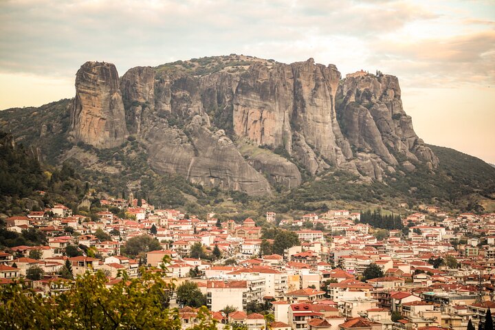 2-days rail trip from Athens to Meteora