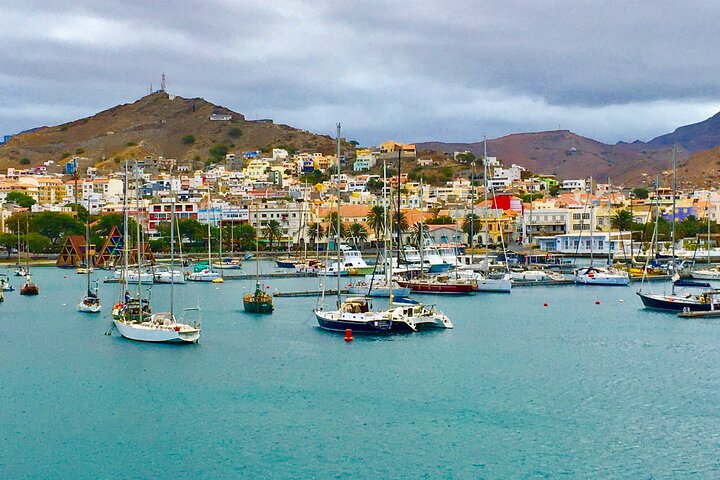 Shore Excursion São Vicente, Mindelo 4h or 6h