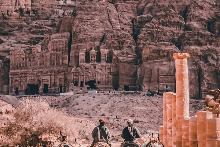 Aqaba Shore Excursion: Private Petra Sightseeing Tour with Lunch