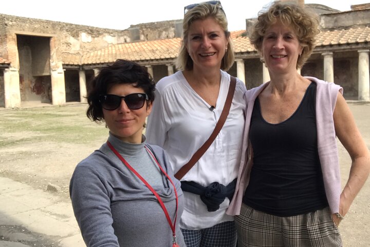 Pompeii Private Tour with an Archaeologist and Skip The Line - 3 hours