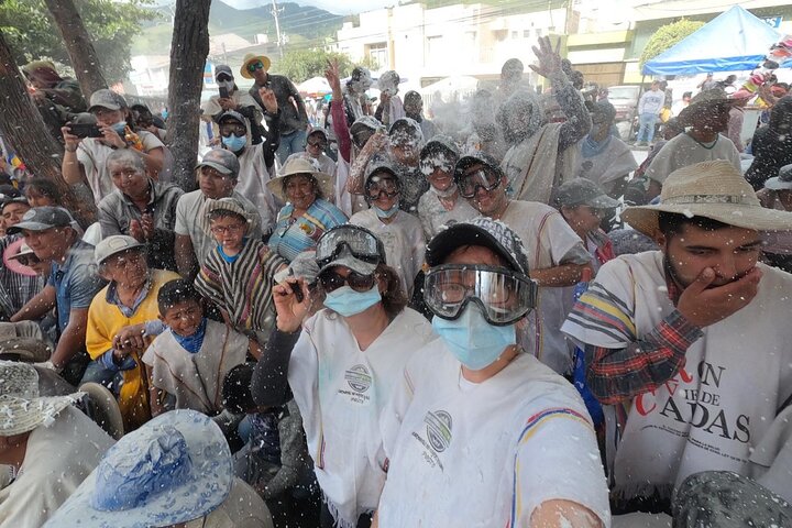 Tour to the Carnival of Blacks and Whites of Pasto 7 days
