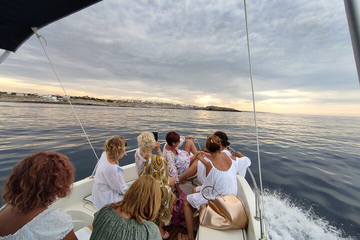 Boat trip to the Polignano a Mare caves