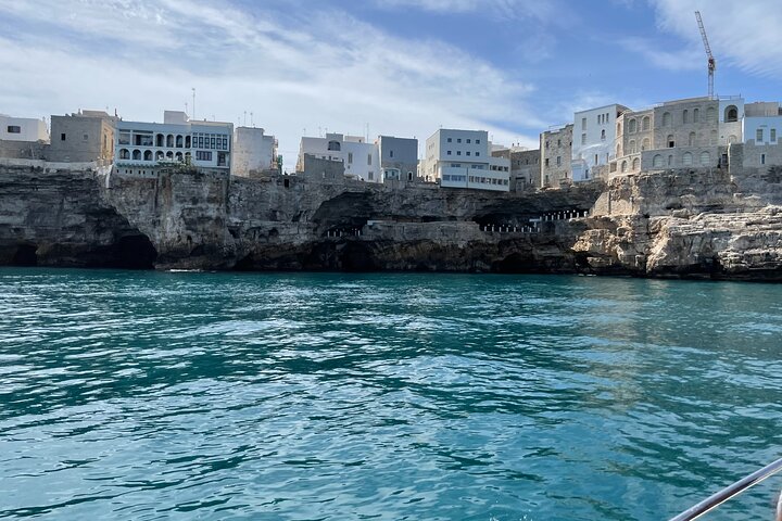 Boat trip to the Polignano a Mare caves