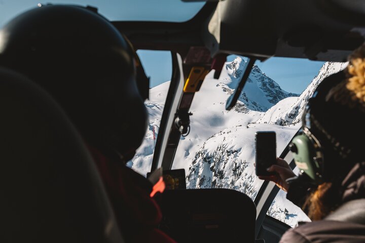 Whistler Helicopter Tour + Mountain Landing