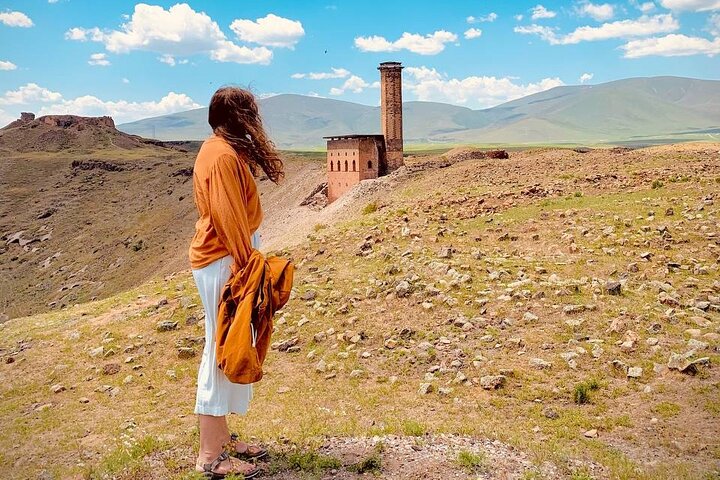 All-inclusive Private Guided 2-day Tour of Kars-Ani