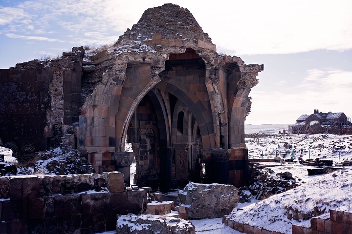 All-inclusive Private Guided 2-day Tour of Kars-Ani