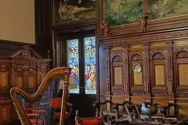 Dracula's Castle, Peles Castle and Brasov - Private Day Trip from Bucharest