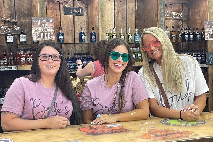 The Ultimate Wine, Shine & Bourbon Experience