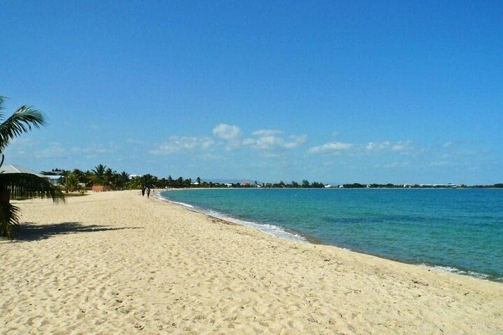 Belize International Airport - Placencia PRIVATE SHUTTLE