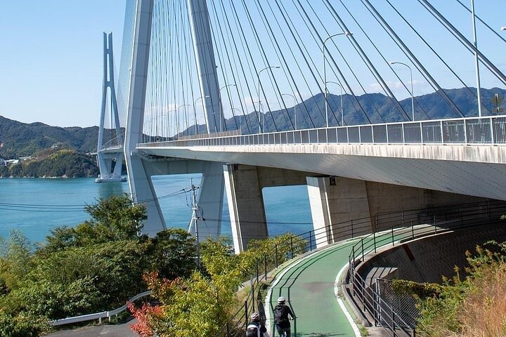 Shimanami Kaido 1 Day Cycling Tour from Onomichi to Imabari