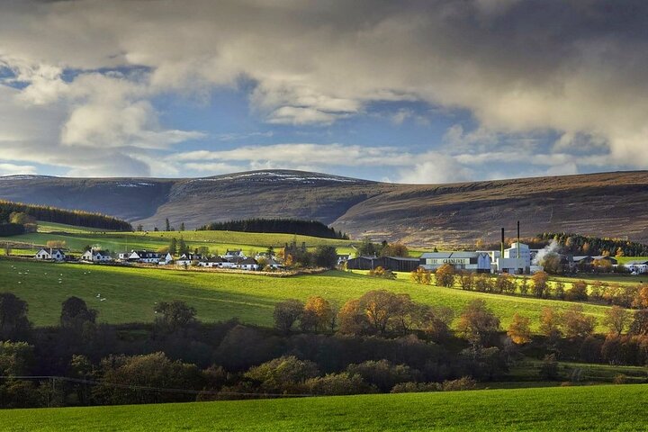 Whisky Distillery Trifecta - Glenlivet-Glenallachie-Strathisla