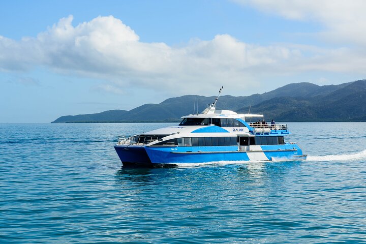 Magnetic Island Round-Trip Ferry From Townsville
