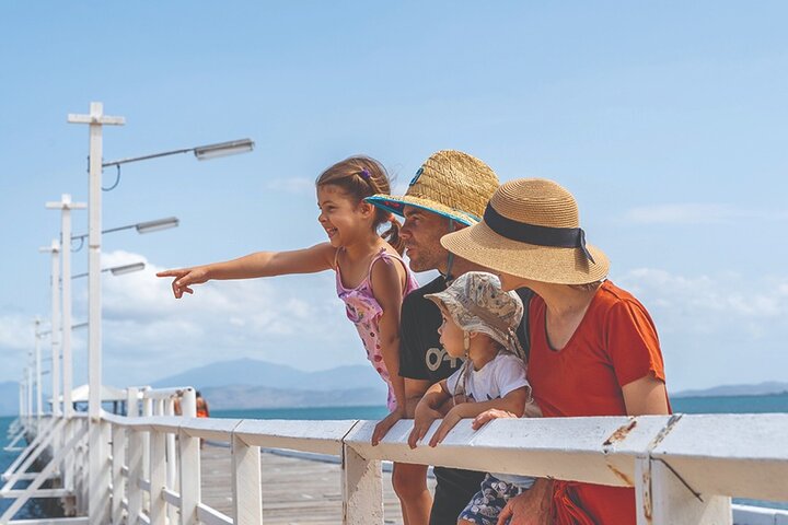 Magnetic Island Round-Trip Ferry From Townsville