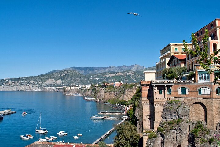 Day Trip of Pompeii, Sorrento and Positano from Naples/Salerno