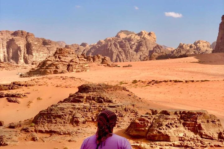 Full Day Jeep Tour & Traditional Lunch - Wadi Rum Desert Highlights