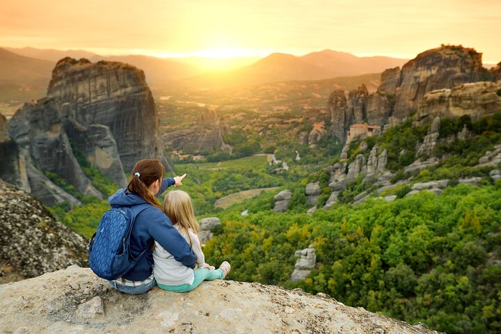 Athens: Meteora Monasteries Tour, Caves, Beachfront Stops & Lunch