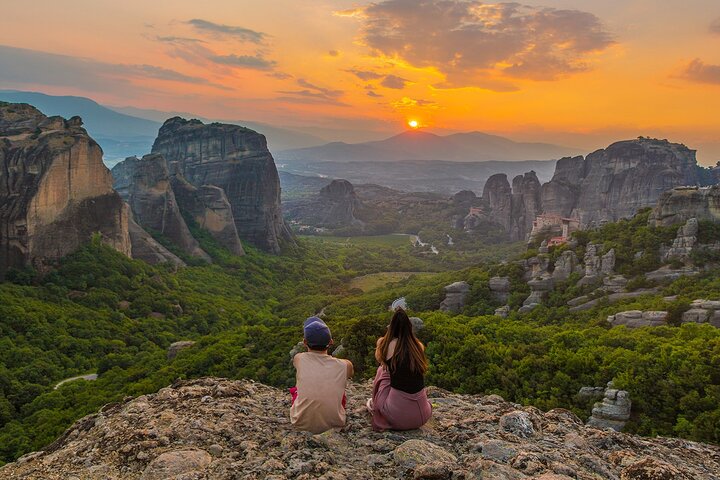 Discover Meteora's Monastic Heritage: Personalized Private Tour