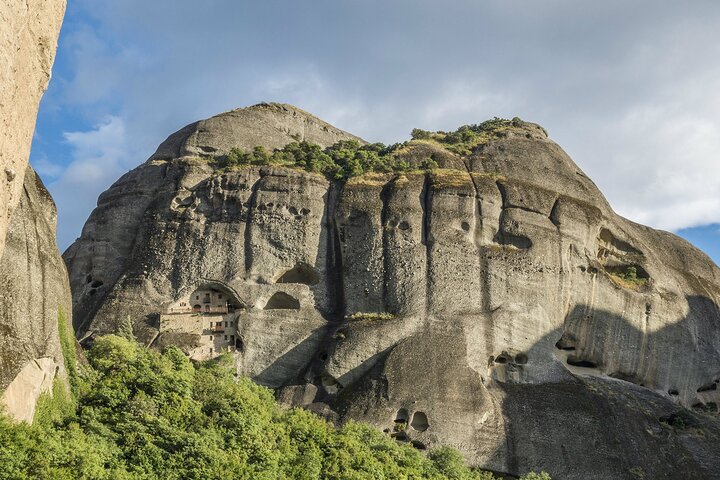 Discover Meteora's Monastic Heritage: Personalized Private Tour