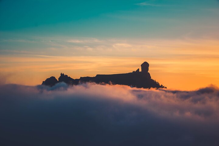 The Volcano Heart Tour: Hiking, Tasting and Sunset Experience