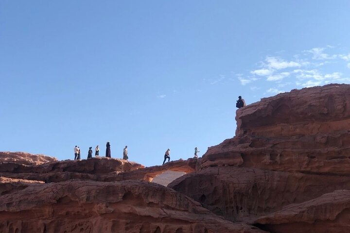 Full Day Jeep Tour & Traditional Lunch - Wadi Rum Desert Highlights