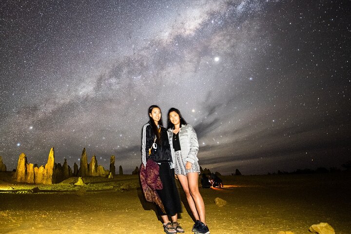 Pinnacles Desert Sunset Dinner and Stargazing Tour