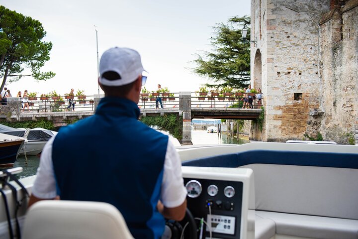 Tour in barca da Sirmione all'Isola del Garda