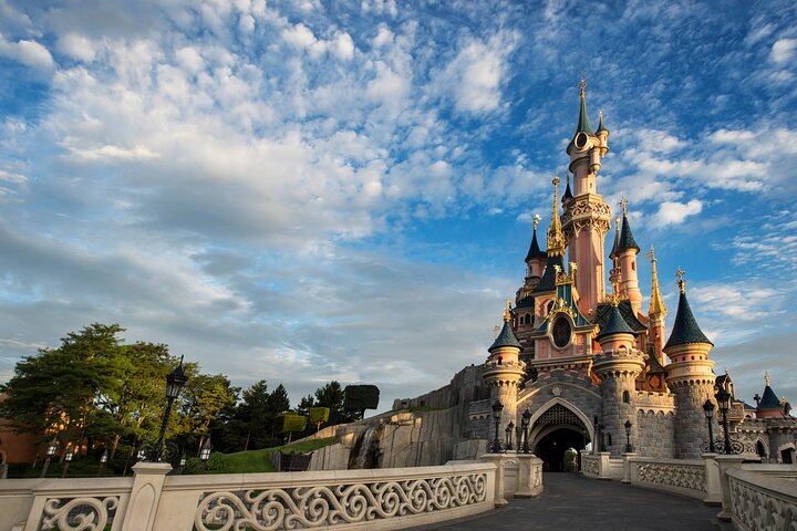 Disneyland® Paris Parks Admission Tickets