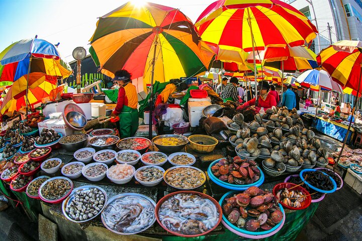 Busan Highlights in One Day: Small Group Tour (Max 6 Pax)