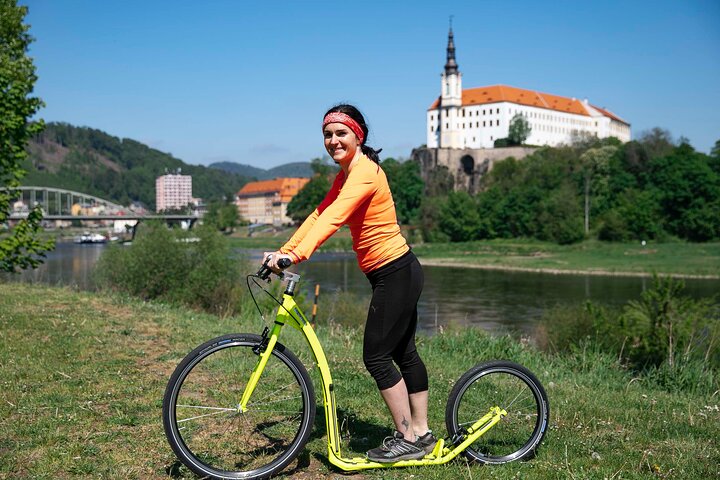 Stand up paddleboard and scooter tour in Bohemian Switzerland