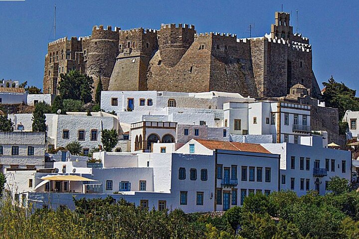 Guided Shore Excursion Patmos to the most Religious Highlights