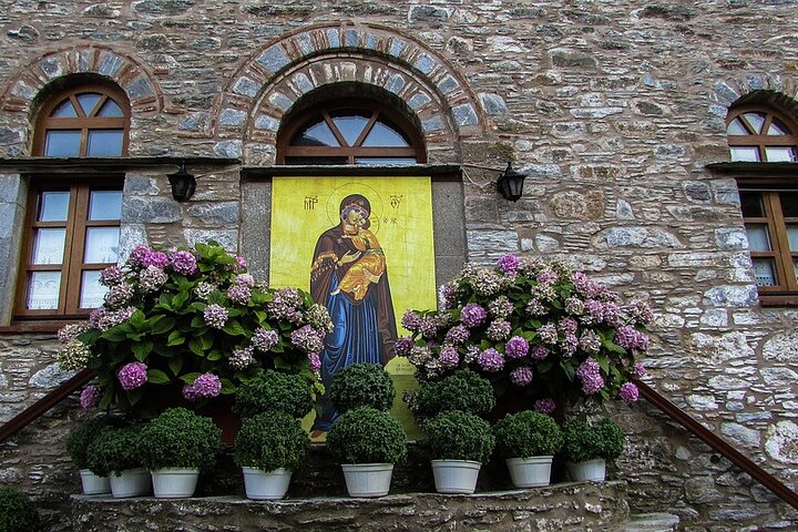 Guided Shore Excursion Patmos to the most Religious Highlights