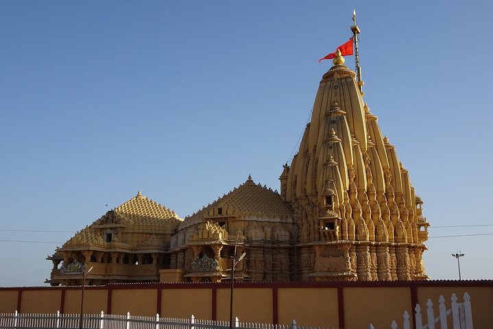Historical and Spiritual Sojourn: Rajkot to Somnath Tour