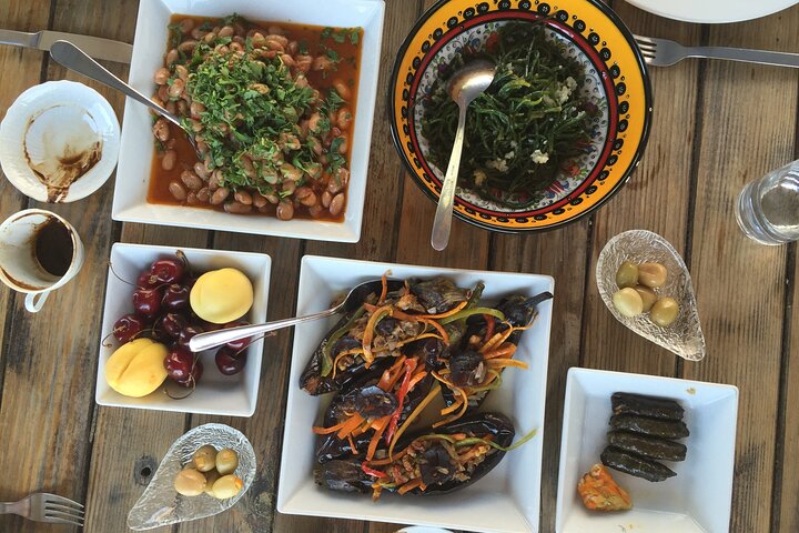 Farmers Market visit & Turkish Cooking Class